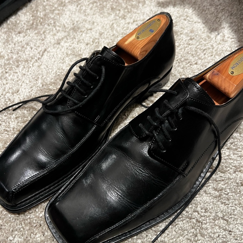 Mezlan Black Leather Men's Oxfords